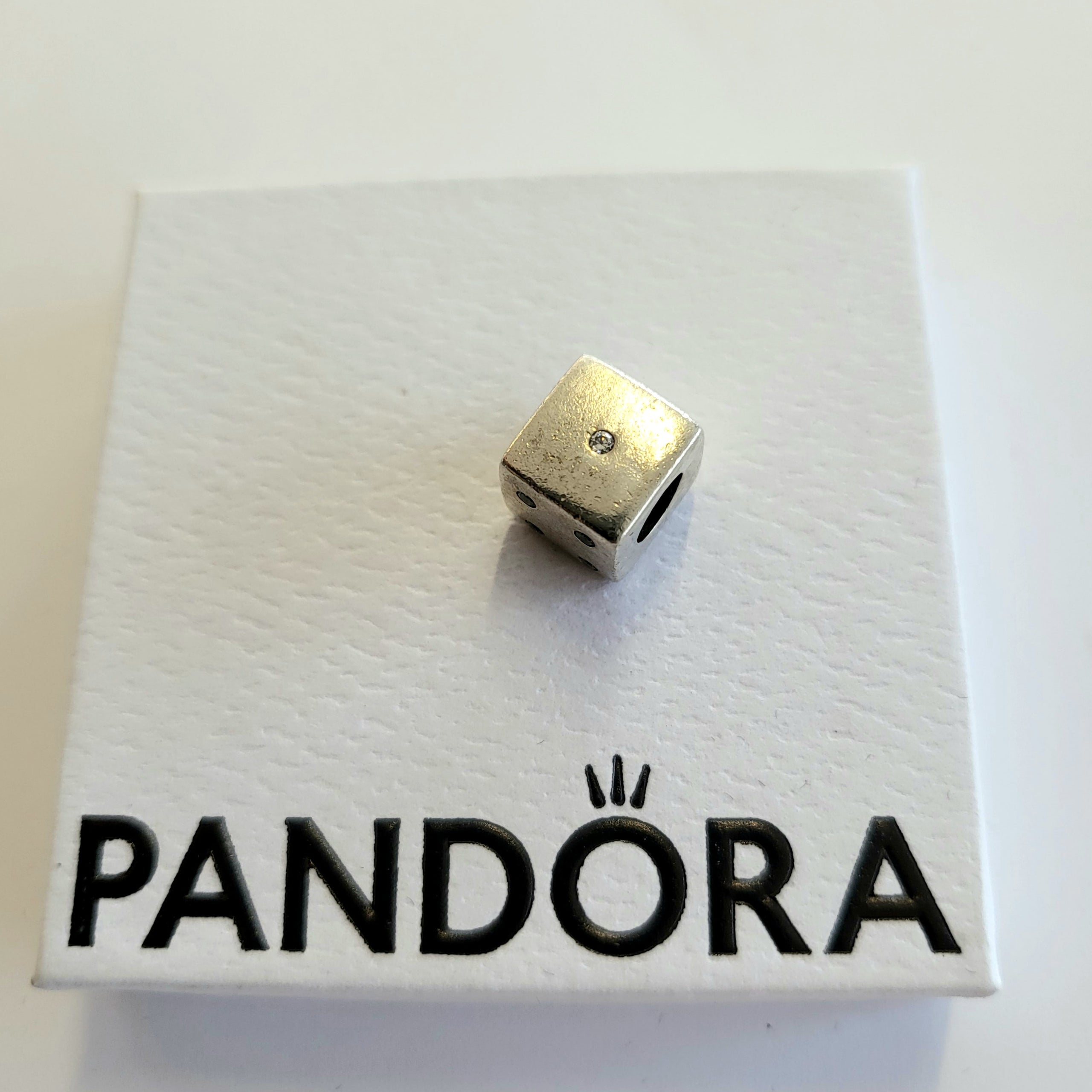 Pandora las 2024 vegas charm